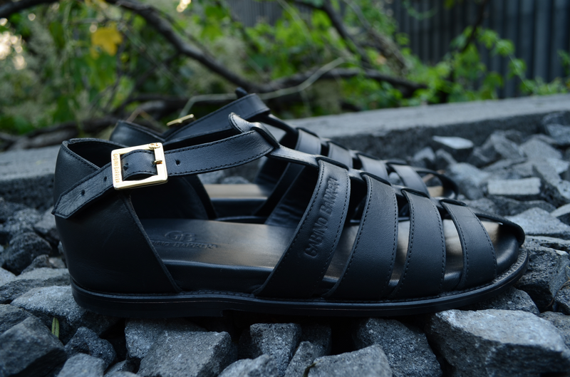 GABINO BARRERA ELEGANTE NEGRO